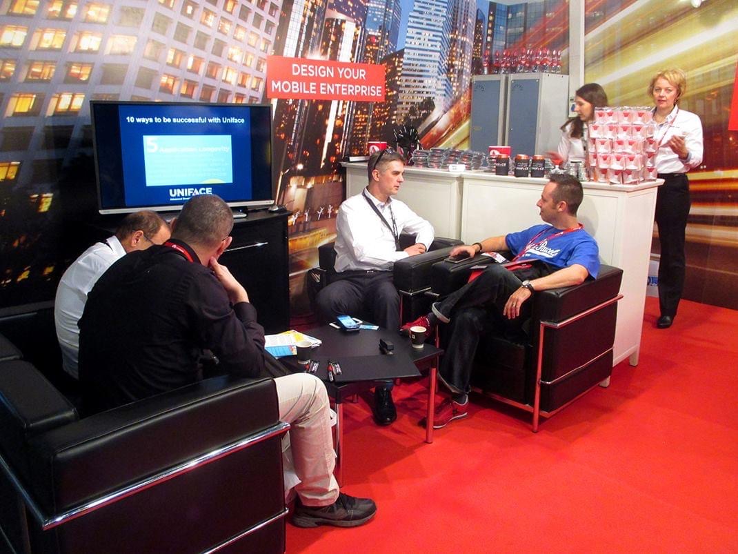 Mobile World Congress-zem-zulayka-martis-netherlands